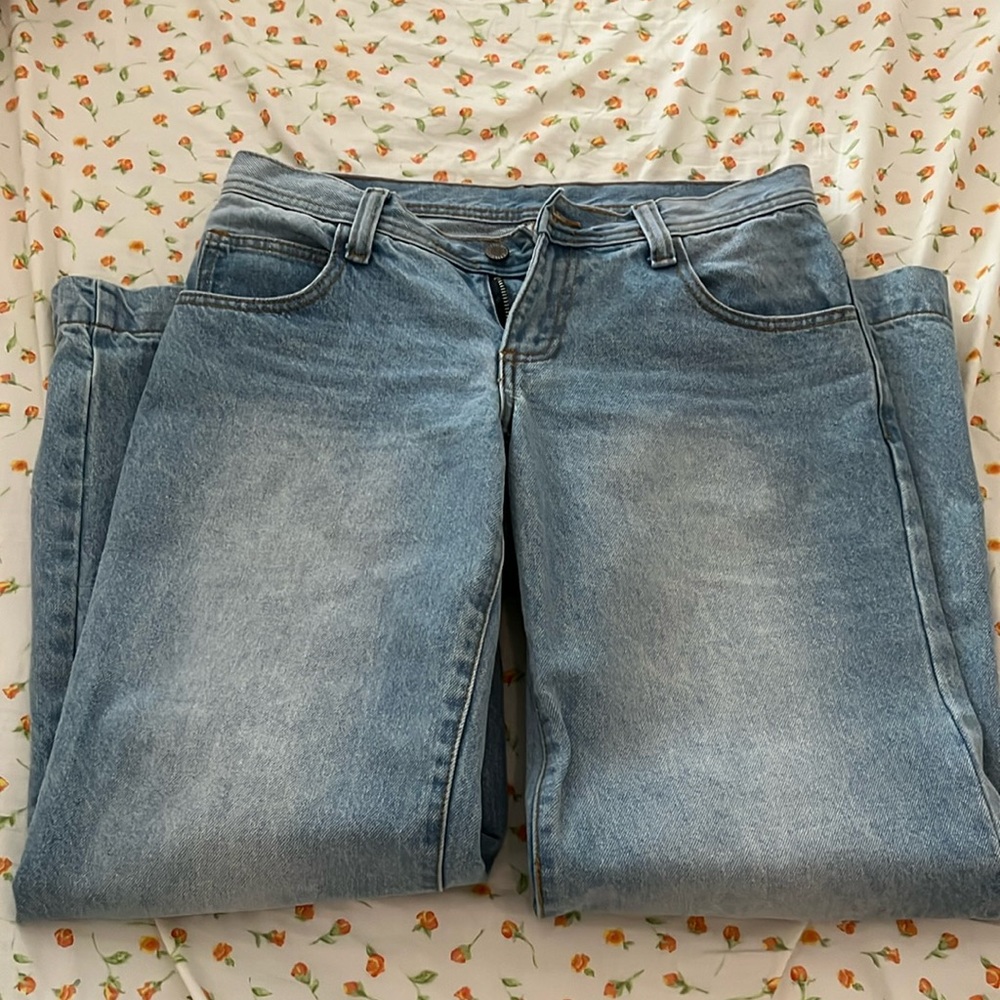 brandy melville gracie jeans.